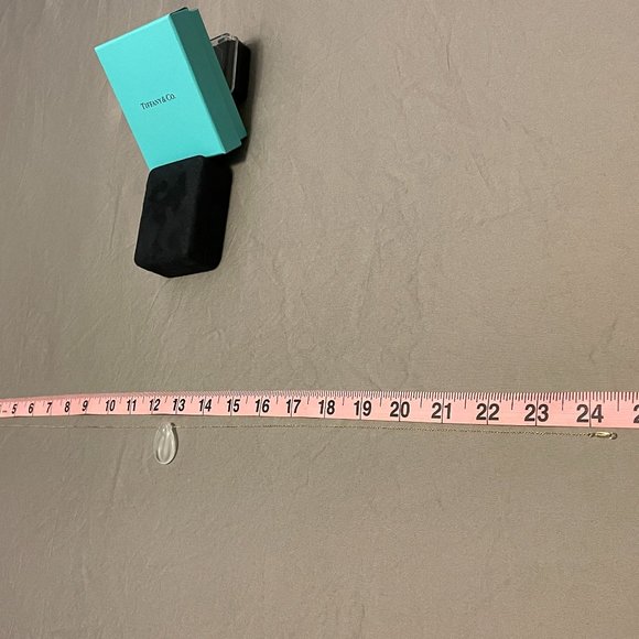 Rare TIFFANY & CO. x Elsa Peretti Chalcedony Madonna Pendant 18k Necklace - Picture 10 of 12